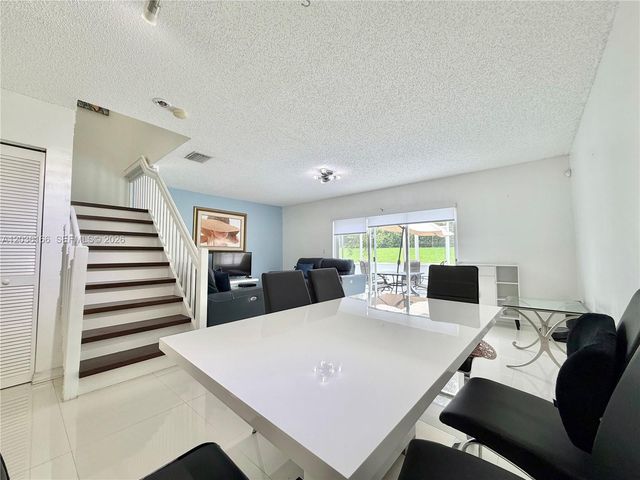 20807 NW 1st Street, Pembroke Pines, FL 33029