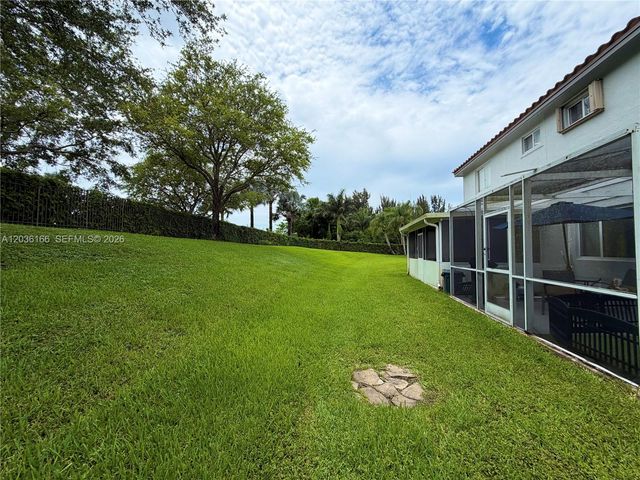 20807 NW 1st Street, Pembroke Pines, FL 33029