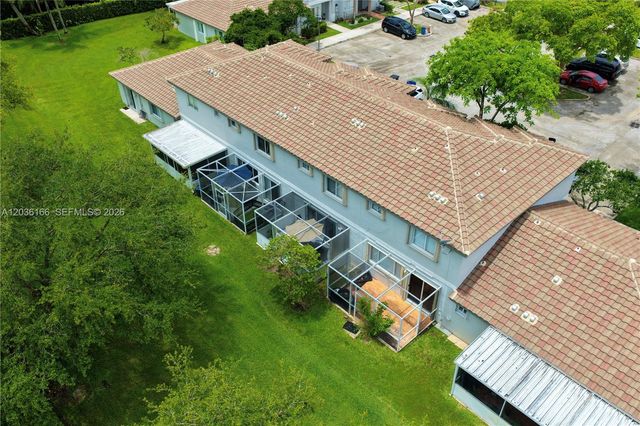 20807 NW 1st Street, Pembroke Pines, FL 33029