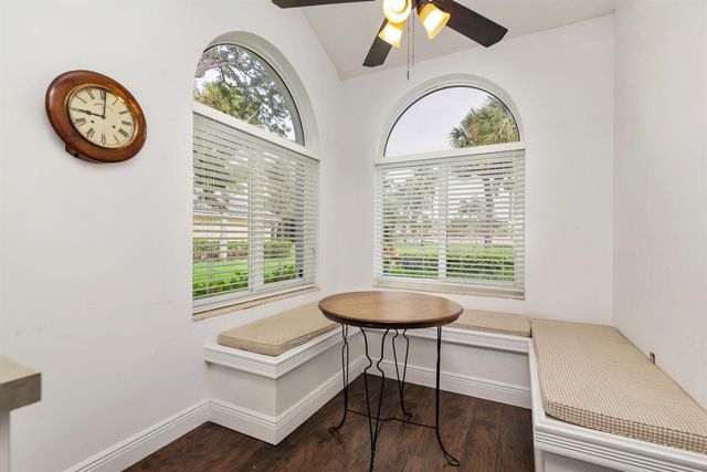 2402 Saratoga Bay Drive, West Palm Beach, FL 33409