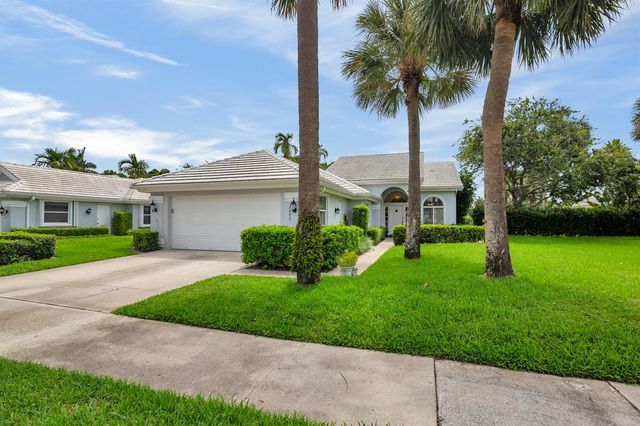 2402 Saratoga Bay Drive, West Palm Beach, FL 33409