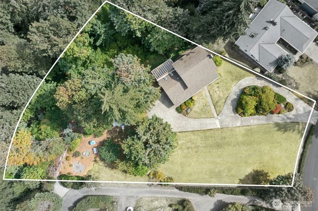 12406 SE 47th Street, Bellevue, WA 98006