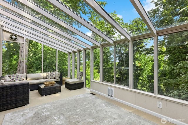 12406 SE 47th Street, Bellevue, WA 98006