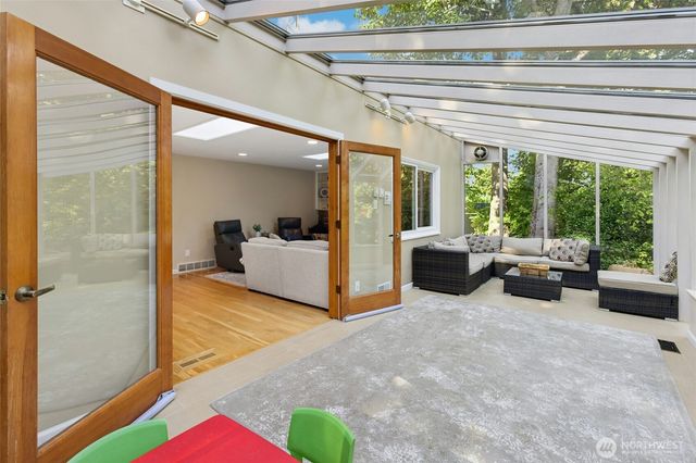 12406 SE 47th Street, Bellevue, WA 98006