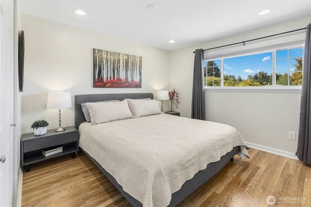 12406 SE 47th Street, Bellevue, WA 98006