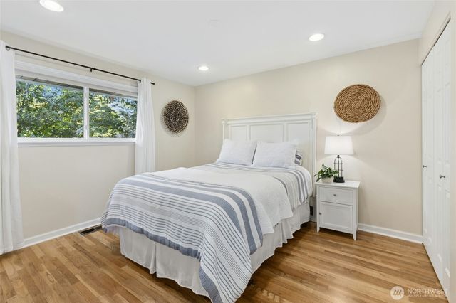 12406 SE 47th Street, Bellevue, WA 98006