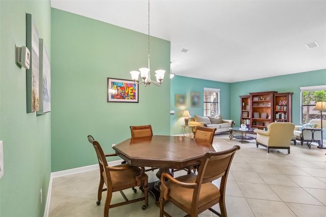 8976 DOVE VALLEY WAY, Davenport, FL 33896