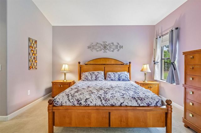 8976 DOVE VALLEY WAY, Davenport, FL 33896