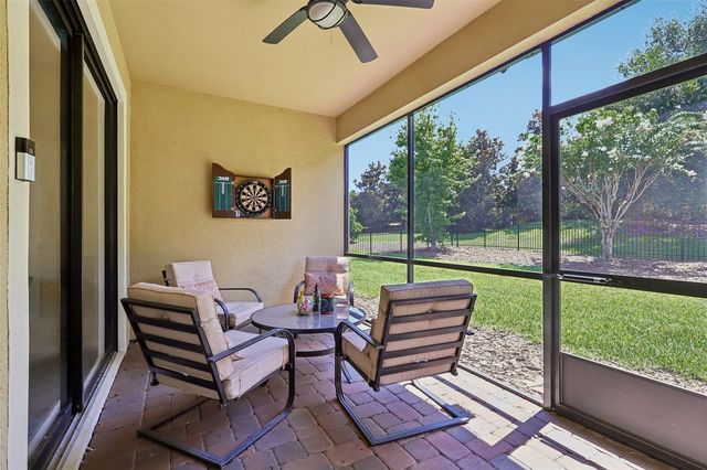 8976 DOVE VALLEY WAY, Davenport, FL 33896