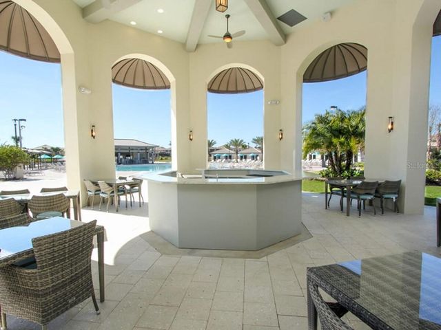 8976 DOVE VALLEY WAY, Davenport, FL 33896