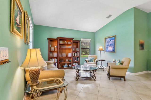 8976 DOVE VALLEY WAY, Davenport, FL 33896