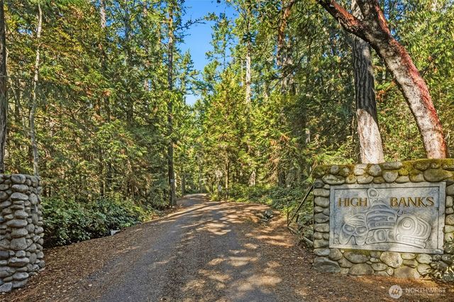 4393 E Sequim Bay Road, Sequim, WA 98382