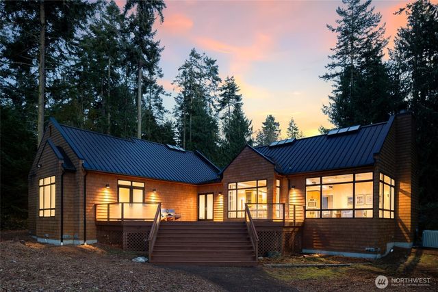 4393 E Sequim Bay Road, Sequim, WA 98382