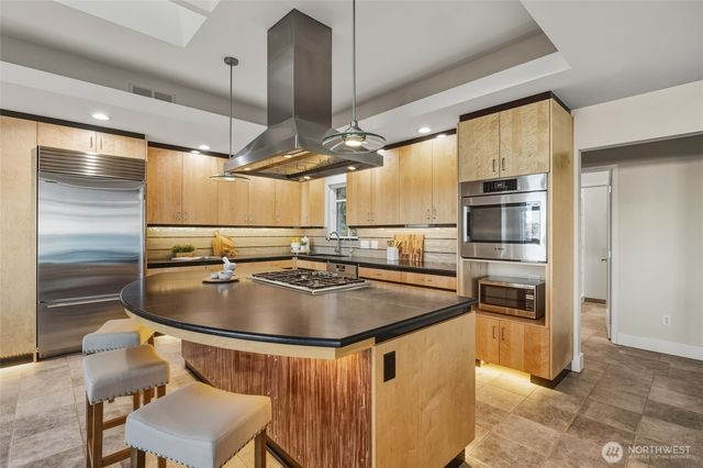 4393 E Sequim Bay Road, Sequim, WA 98382