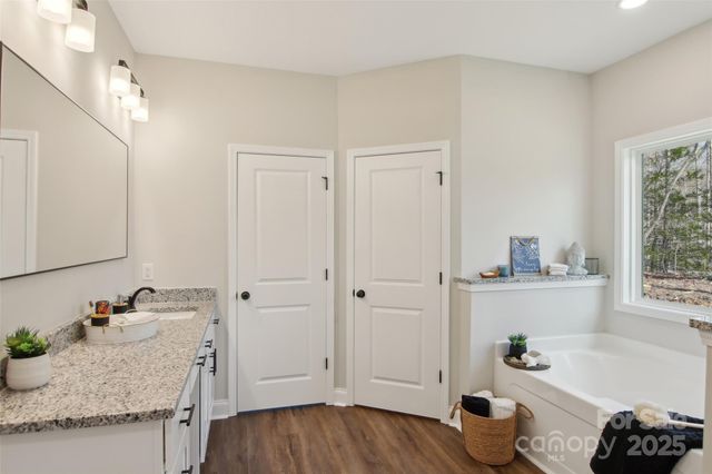 210 Oak Grove Road, Bryson City, NC 28713