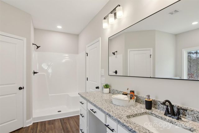 210 Oak Grove Road, Bryson City, NC 28713