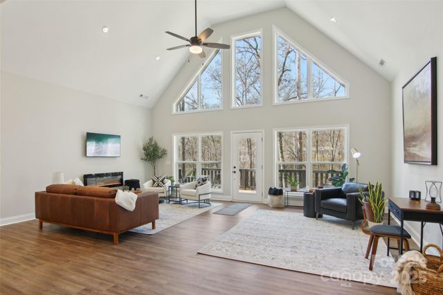 210 Oak Grove Road, Bryson City, NC 28713