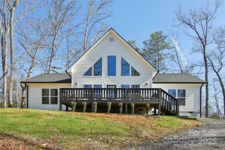 210 Oak Grove Road, Bryson City, NC 28713