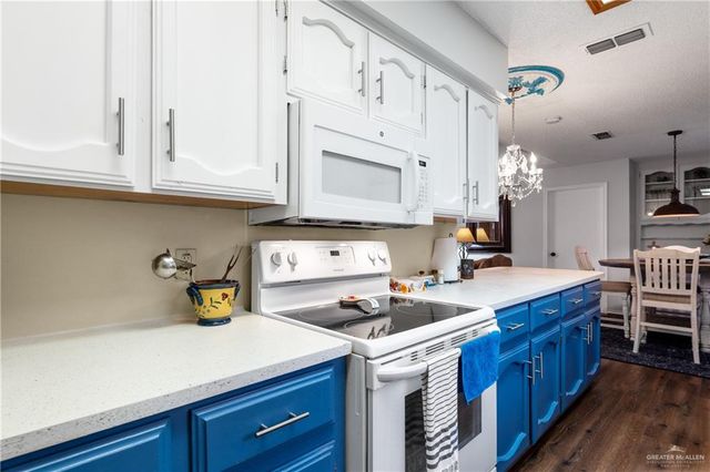 1905 Michigan, Harlingen, TX 78550