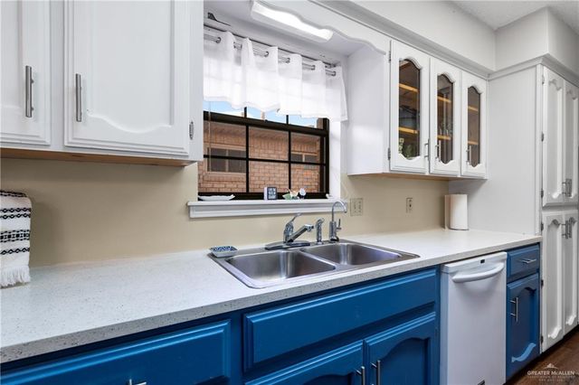 1905 Michigan, Harlingen, TX 78550