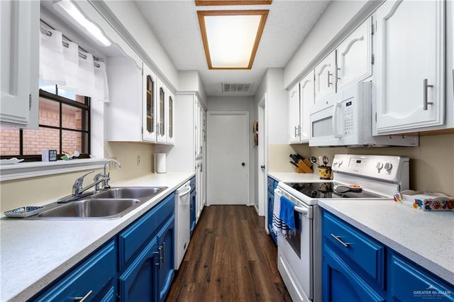 1905 Michigan, Harlingen, TX 78550