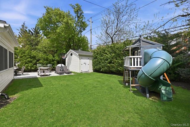 52 Wisteria Avenue, Mineola, NY 11501