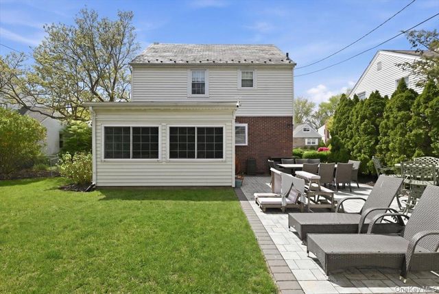 52 Wisteria Avenue, Mineola, NY 11501