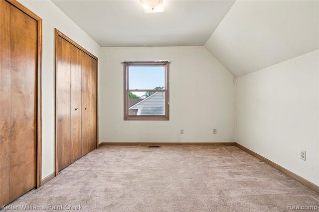 20838 Gill Road, Farmington Hills, MI 48335