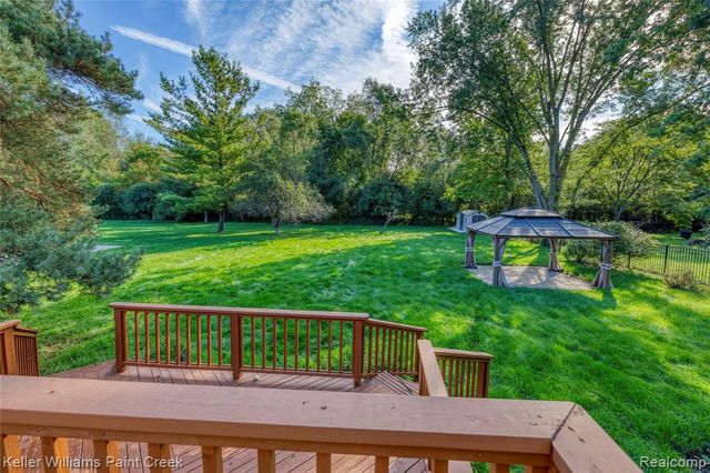 20838 Gill Road, Farmington Hills, MI 48335