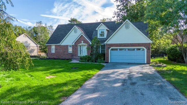 20838 Gill Road, Farmington Hills, MI 48335