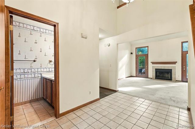 20838 Gill Road, Farmington Hills, MI 48335