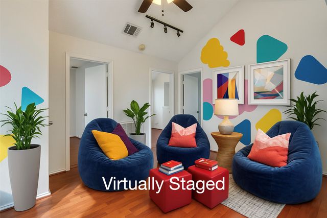 2823 Linden Lane, Grand Prairie, TX 75052