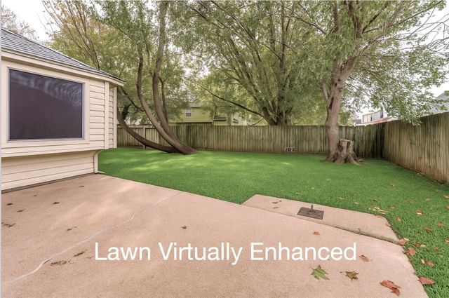 2823 Linden Lane, Grand Prairie, TX 75052