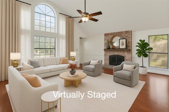 2823 Linden Lane, Grand Prairie, TX 75052