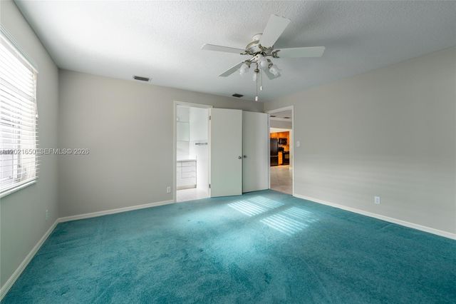 947 Lincoln St, Hollywood, FL 33019