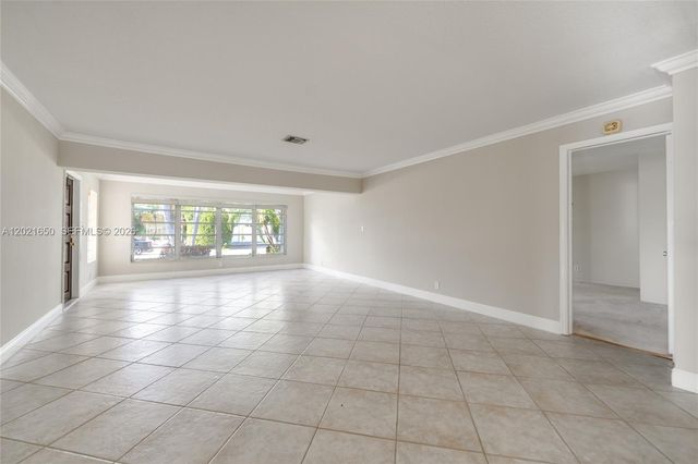 947 Lincoln St, Hollywood, FL 33019