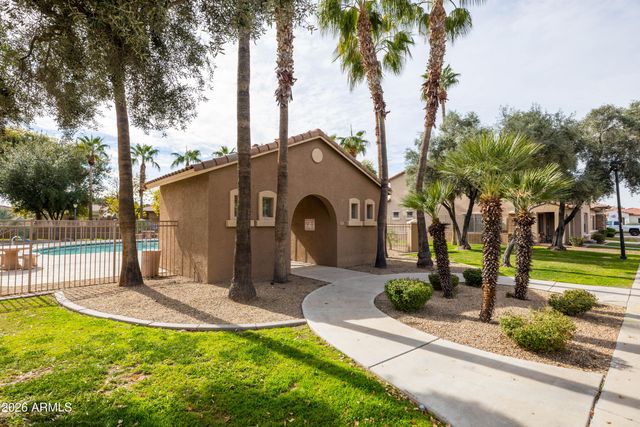 11811 N 51ST Drive, Glendale, AZ 85304