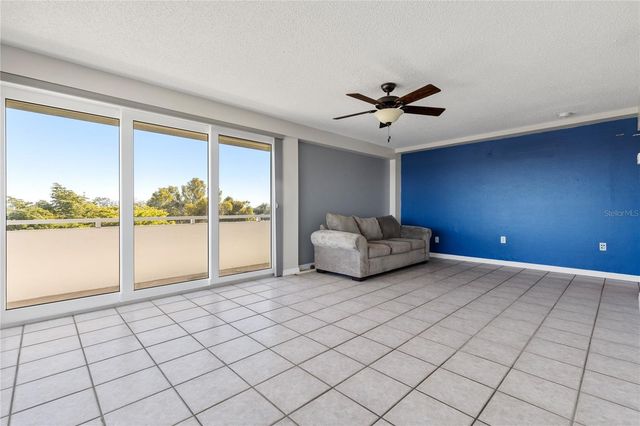 4803 SUNSET COURT 304, Cape Coral, FL 33904