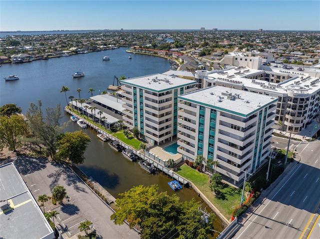 4803 SUNSET COURT 304, Cape Coral, FL 33904