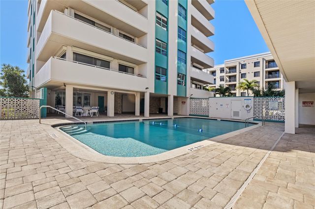 4803 SUNSET COURT 304, Cape Coral, FL 33904