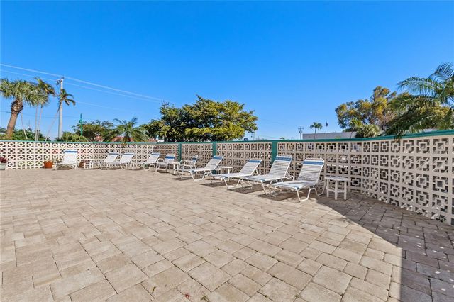 4803 SUNSET COURT 304, Cape Coral, FL 33904