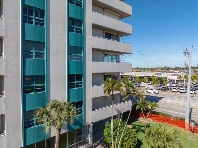 4803 SUNSET COURT 304, Cape Coral, FL 33904