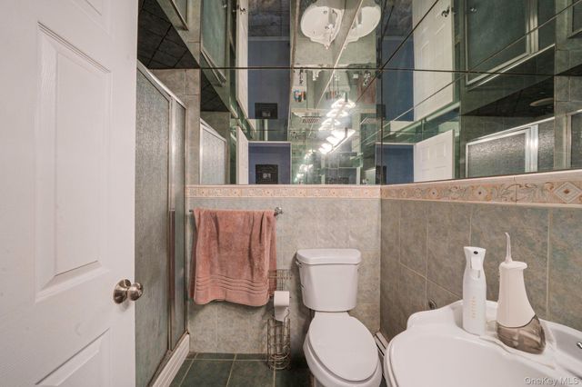 54 Pacific Avenue, Deer Park, NY 11729