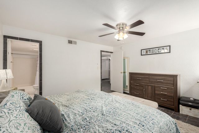 18811 N 19TH Avenue 2017, Phoenix, AZ 85027