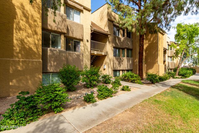 18811 N 19TH Avenue 2017, Phoenix, AZ 85027