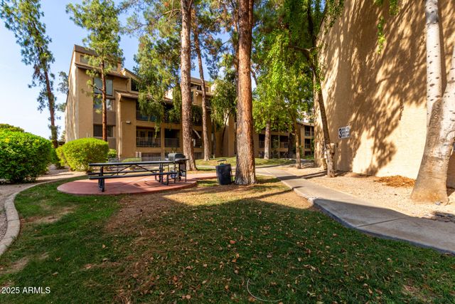 18811 N 19TH Avenue 2017, Phoenix, AZ 85027