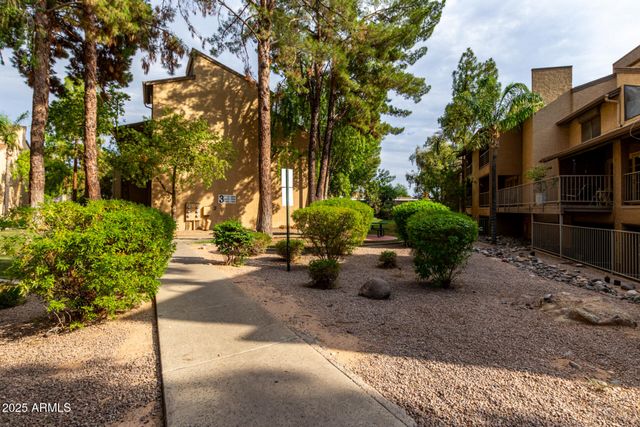 18811 N 19TH Avenue 2017, Phoenix, AZ 85027