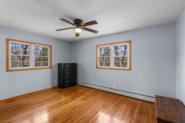 10716 27th Avenue S, Burnsville, MN 55337