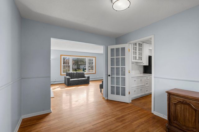 10716 27th Avenue S, Burnsville, MN 55337