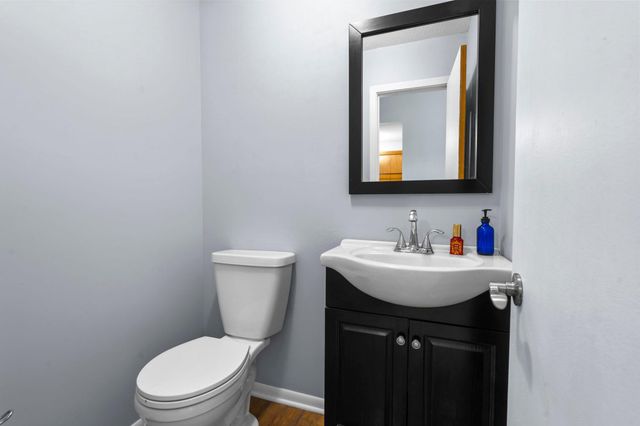 10716 27th Avenue S, Burnsville, MN 55337